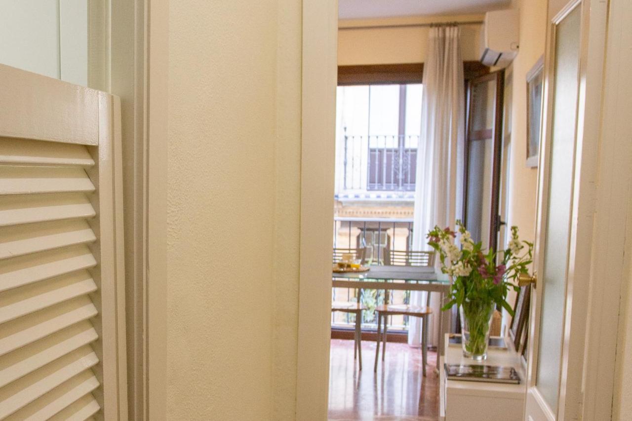 Ispal Apartment & Parking Seville Historic Center Vutse06601 מראה חיצוני תמונה