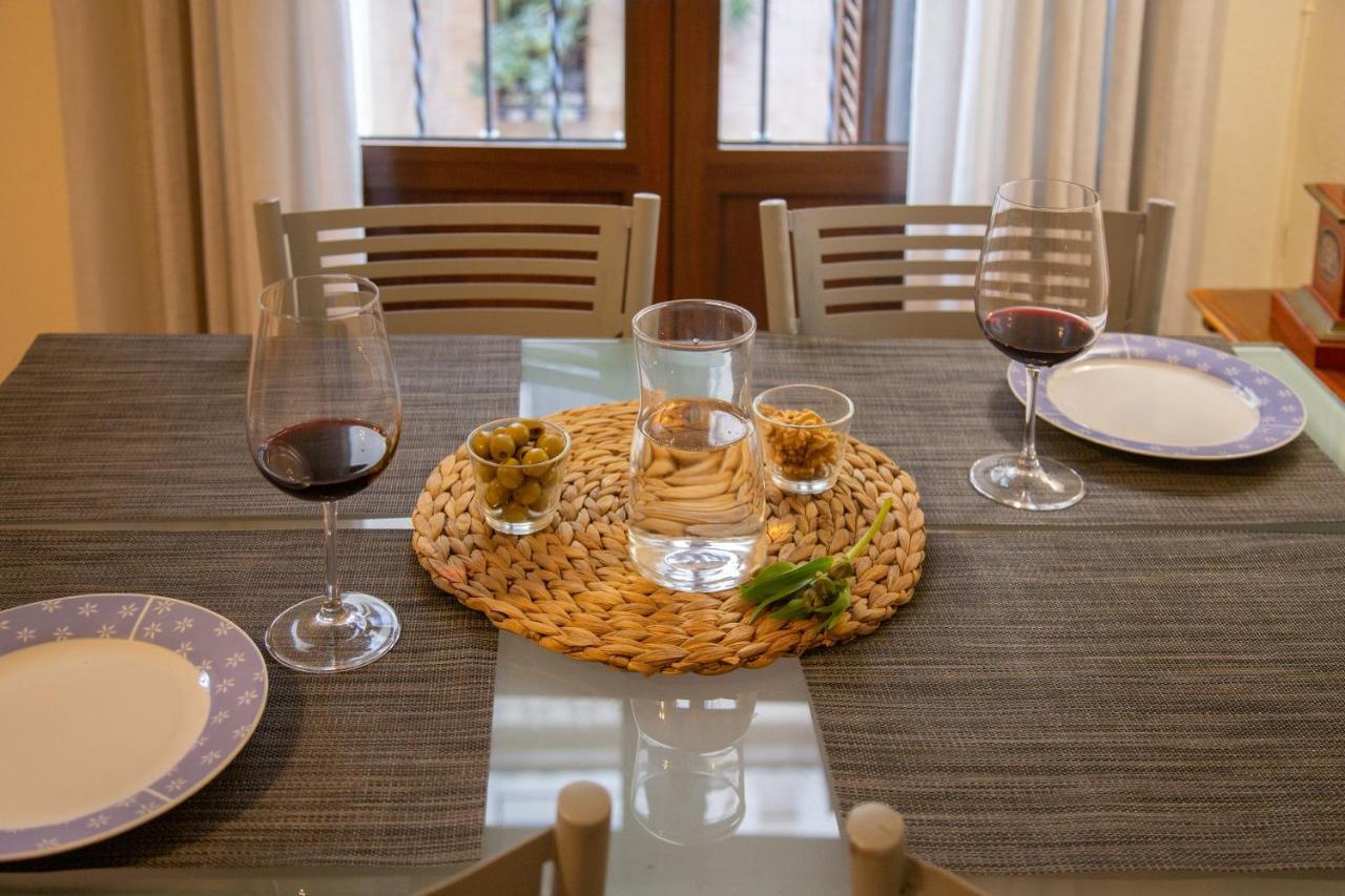 Ispal Apartment & Parking Seville Historic Center Vutse06601 מראה חיצוני תמונה