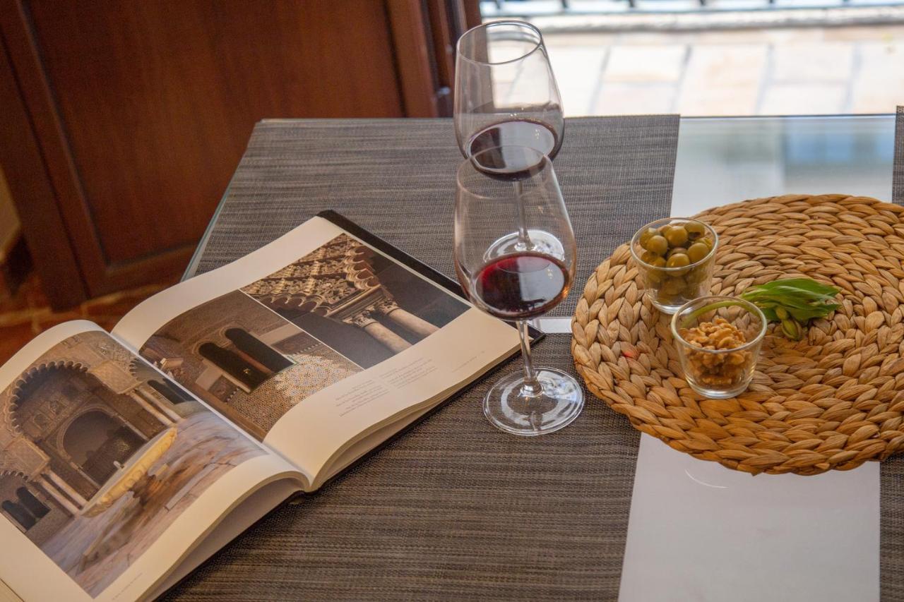 Ispal Apartment & Parking Seville Historic Center Vutse06601 מראה חיצוני תמונה