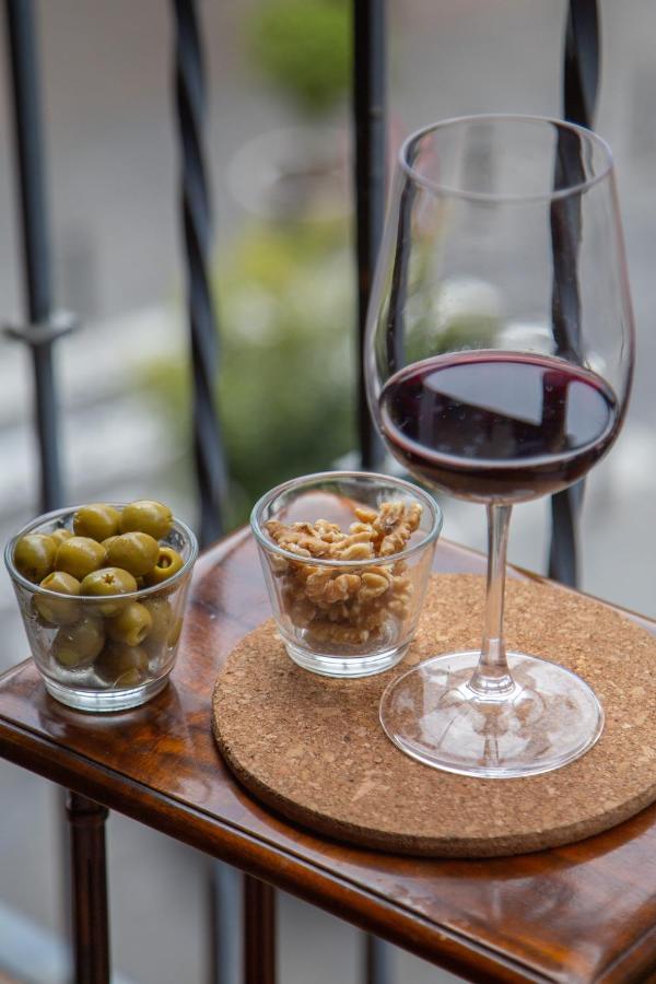 Ispal Apartment & Parking Seville Historic Center Vutse06601 מראה חיצוני תמונה