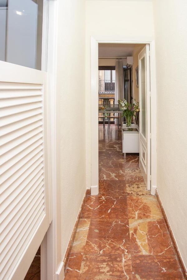 Ispal Apartment & Parking Seville Historic Center Vutse06601 מראה חיצוני תמונה