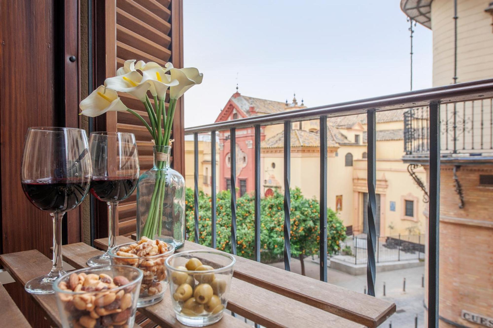 Ispal Apartment & Parking Seville Historic Center Vutse06601 מראה חיצוני תמונה